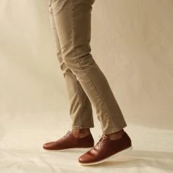 Nisolo Men's Lightweight Flex Derby - Brandy 11 Nisolo Men's Lightweight Flex Derby - Brandy