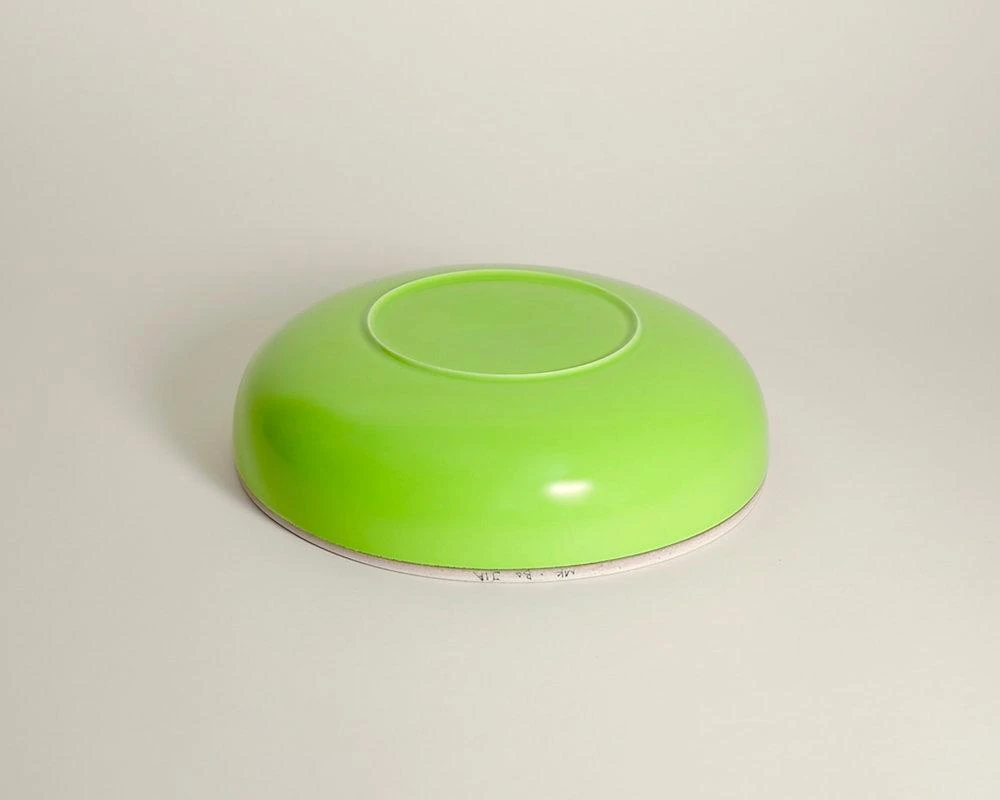 Middle Kingdom Hermit Porcelain Bowl - Apple Green 5 Middle Kingdom Hermit Porcelain Bowl - Apple Green