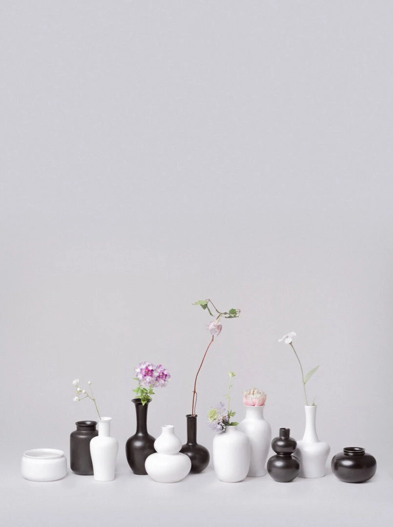 Middle Kingdom Mini Porcelain Vase 3 Home Goods 4 Middle Kingdom Mini Porcelain Vase 3 Home Goods