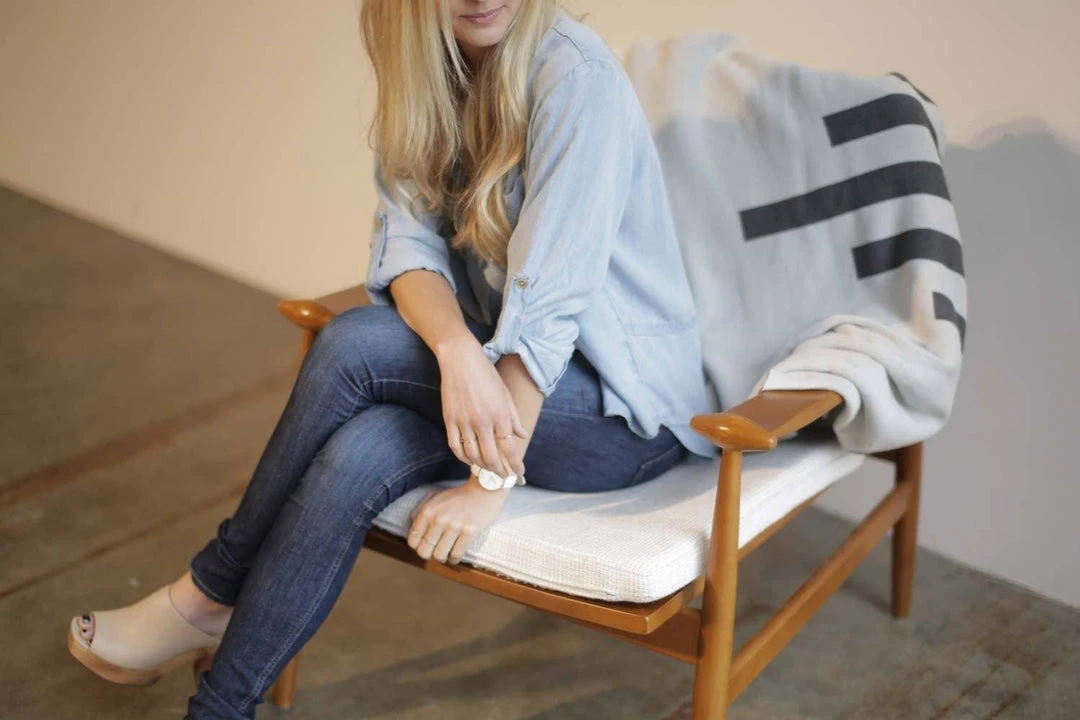 Newly Goods Ziggurat Recycled Throw Blanket 5 Newly Goods Ziggurat Recycled Throw Blanket