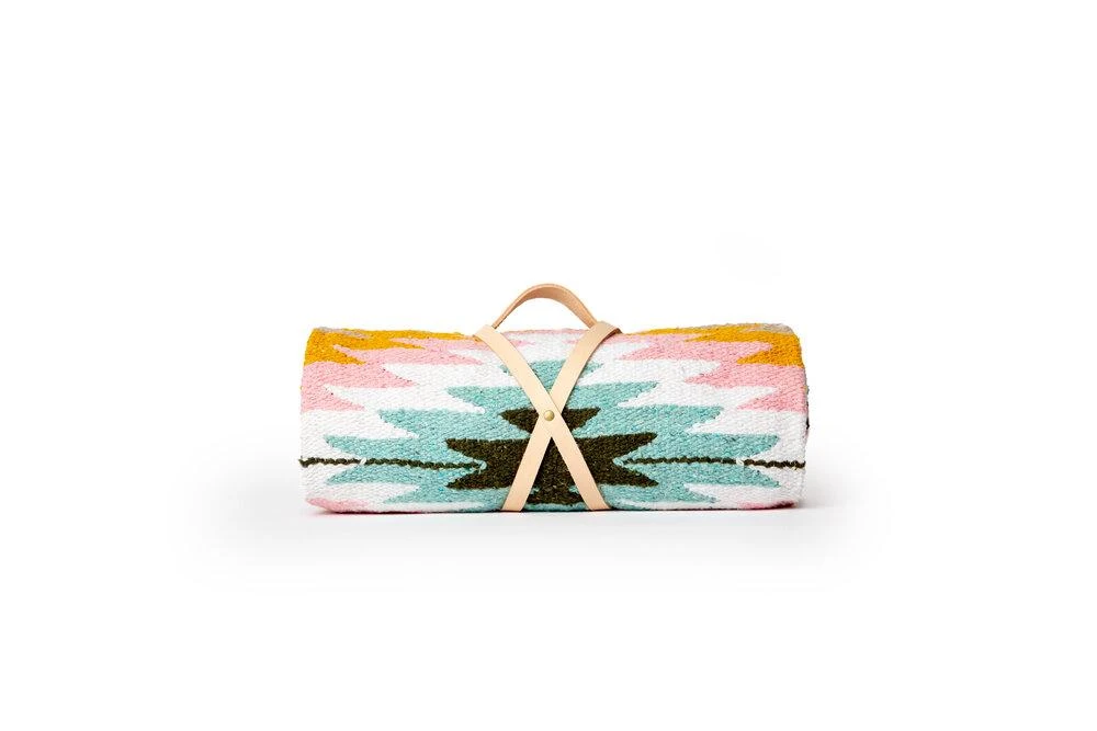 Caminito Best Sellers Tierra Upcycled Blanket 35 Caminito Best Sellers Tierra Upcycled Blanket