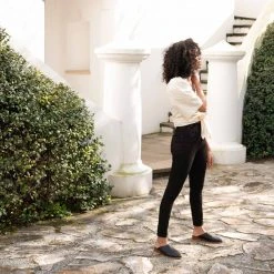 Nisolo Special Occasion Ama Woven Mule - Black