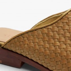 Nisolo Shoes Ama Woven Mule - Almond 21 Nisolo Shoes Ama Woven Mule - Almond