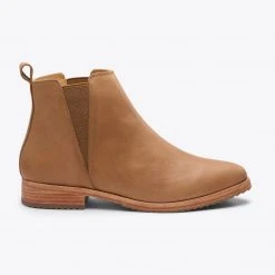 Nisolo Everyday Chelsea Boot - Almond Best Sellers