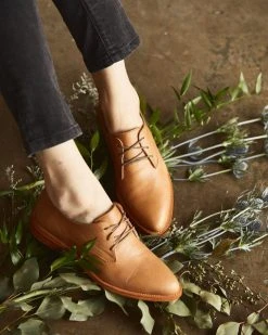 Nisolo Best Sellers James Oxford - Almond 11 Nisolo Best Sellers James Oxford - Almond