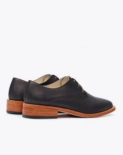 Nisolo James Oxford - Black Best Sellers