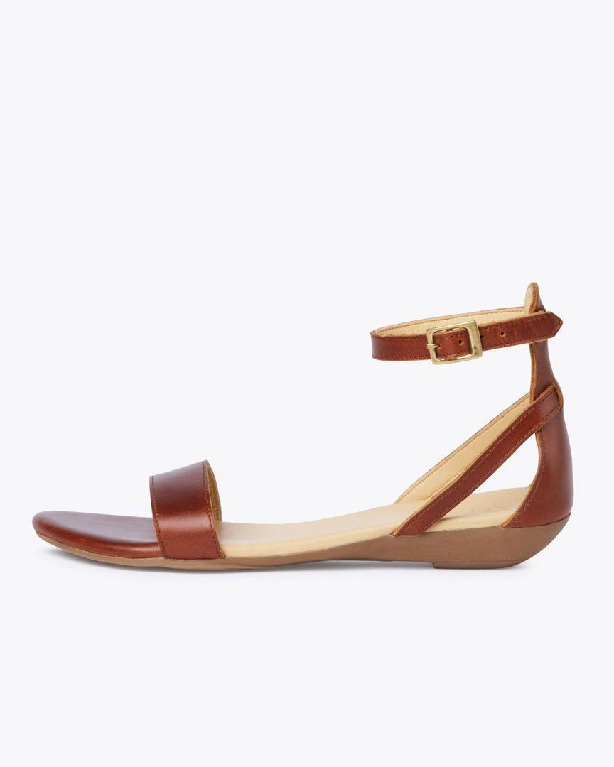 Nisolo Sale Serena Sandal - Brandy 3 Nisolo Sale Serena Sandal - Brandy