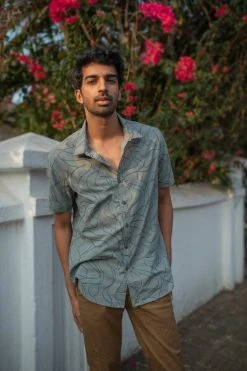 No Nasties Men's Felipe Half Sleeve Shirt