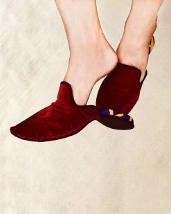 ONE432 Upcycled Velvet Unisex Slippers - Begum Scarlet Best Sellers