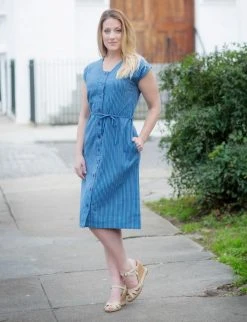 Passion Lilie Cara Button-Up Dress Clothing