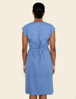 Passion Lilie Cara Button-Up Dress Clothing