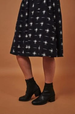 Passion Lilie Navy Stars Midi Skirt Clothing
