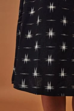 Passion Lilie Navy Stars Midi Skirt Clothing