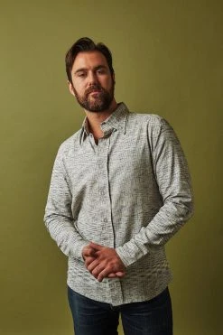 Passion Lilie Men's Timeless Button Down Shirt - Gray 12 Passion Lilie Men's Timeless Button Down Shirt - Gray