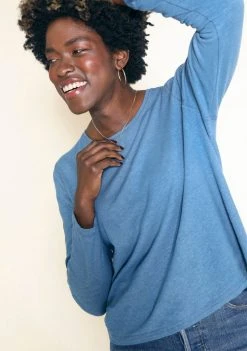 Poplinen Clothing Goldie Hemp Long Sleeve Tee 17 Poplinen Clothing Goldie Hemp Long Sleeve Tee