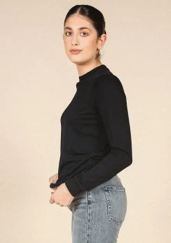 Poplinen Gwen Tencel Long Sleeve Tee - Black 9 Poplinen Gwen Tencel Long Sleeve Tee - Black
