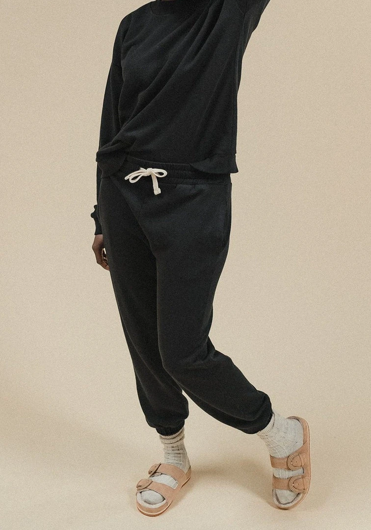 Poplinen Clothing René Jogger Sweatpant - Black 3 Poplinen Clothing René Jogger Sweatpant - Black