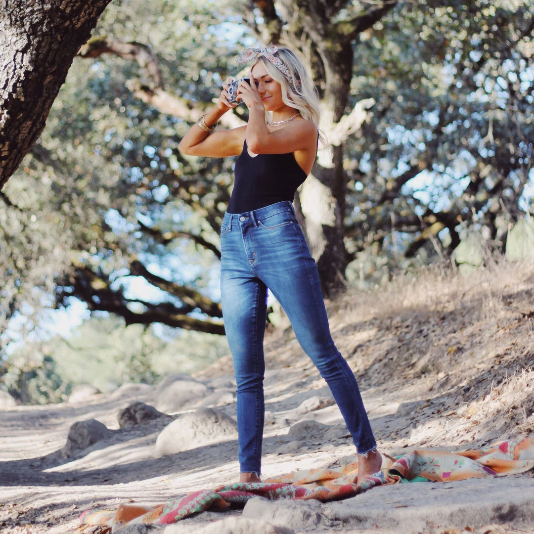 Porter Blue Best Sellers Heart Breaker High Rise Skinny Jean - Vera 8 Porter Blue Best Sellers Heart Breaker High Rise Skinny Jean - Vera