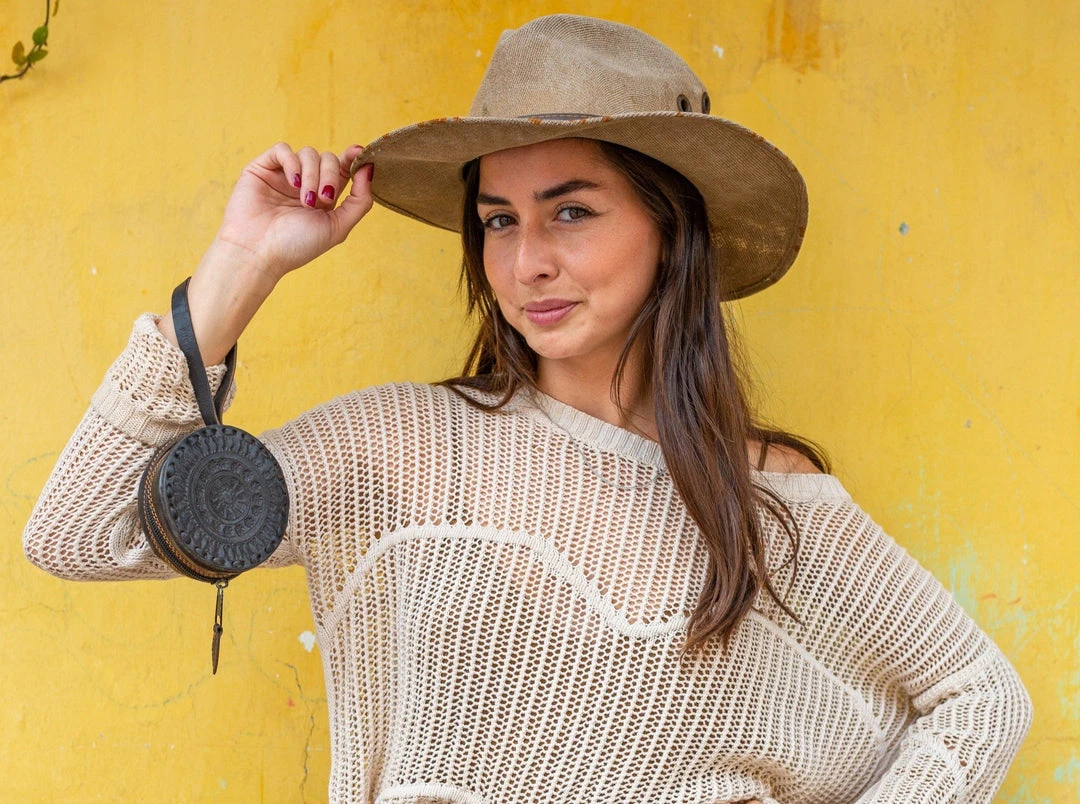 Purse & Clutch Embossed Leather Wristlet Accessories 4 Purse & Clutch Embossed Leather Wristlet Accessories