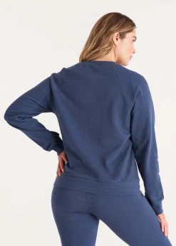 The Standard Stitch French Terry Raglan Sweatshirt Clothing 19 The Standard Stitch French Terry Raglan Sweatshirt Clothing