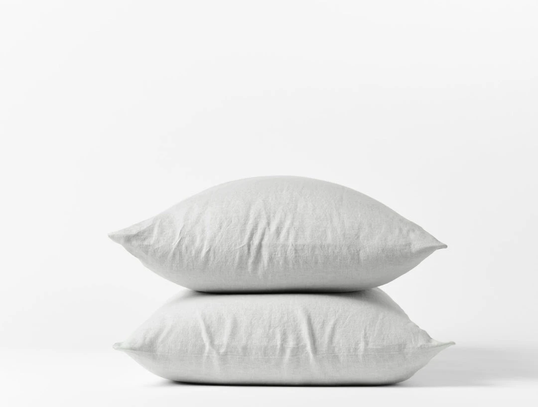 Coyuchi Relaxed Linen Pillowcase Set - Fog Home Goods 3 Coyuchi Relaxed Linen Pillowcase Set - Fog Home Goods