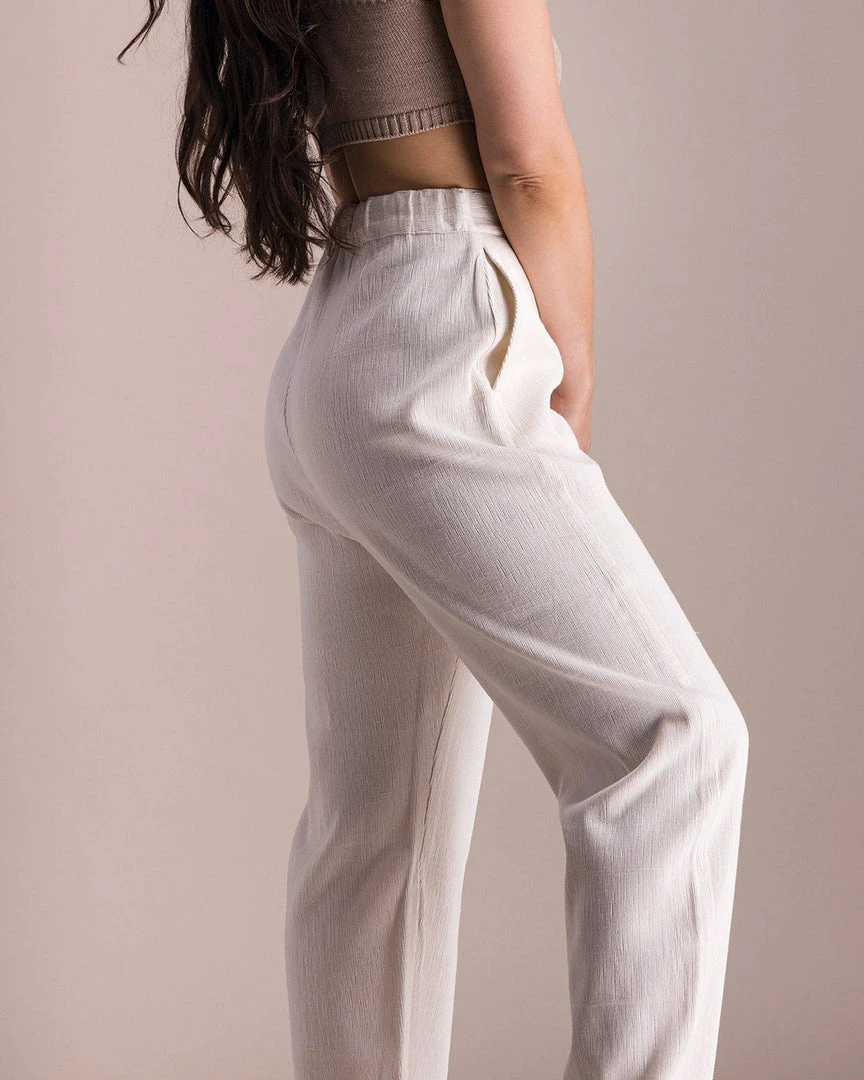 Soluna Collective Clothing Beech Balloon Pants 4 Soluna Collective Clothing Beech Balloon Pants