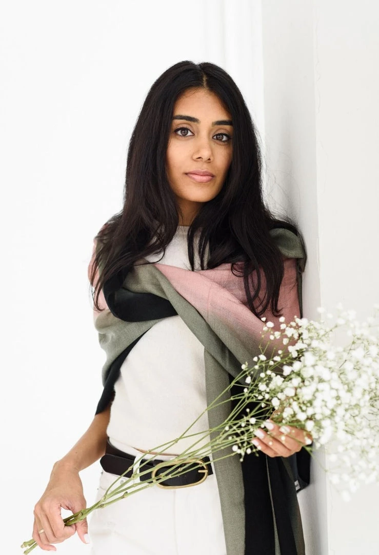 Studio Variously Umbra Kiwi Merino Scarf 12 Studio Variously Umbra Kiwi Merino Scarf