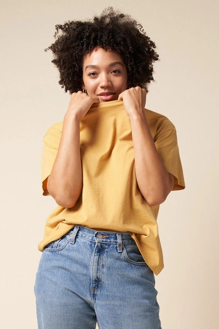 The Standard Stitch Boxy Crew - Golden Clothing 5 The Standard Stitch Boxy Crew - Golden Clothing