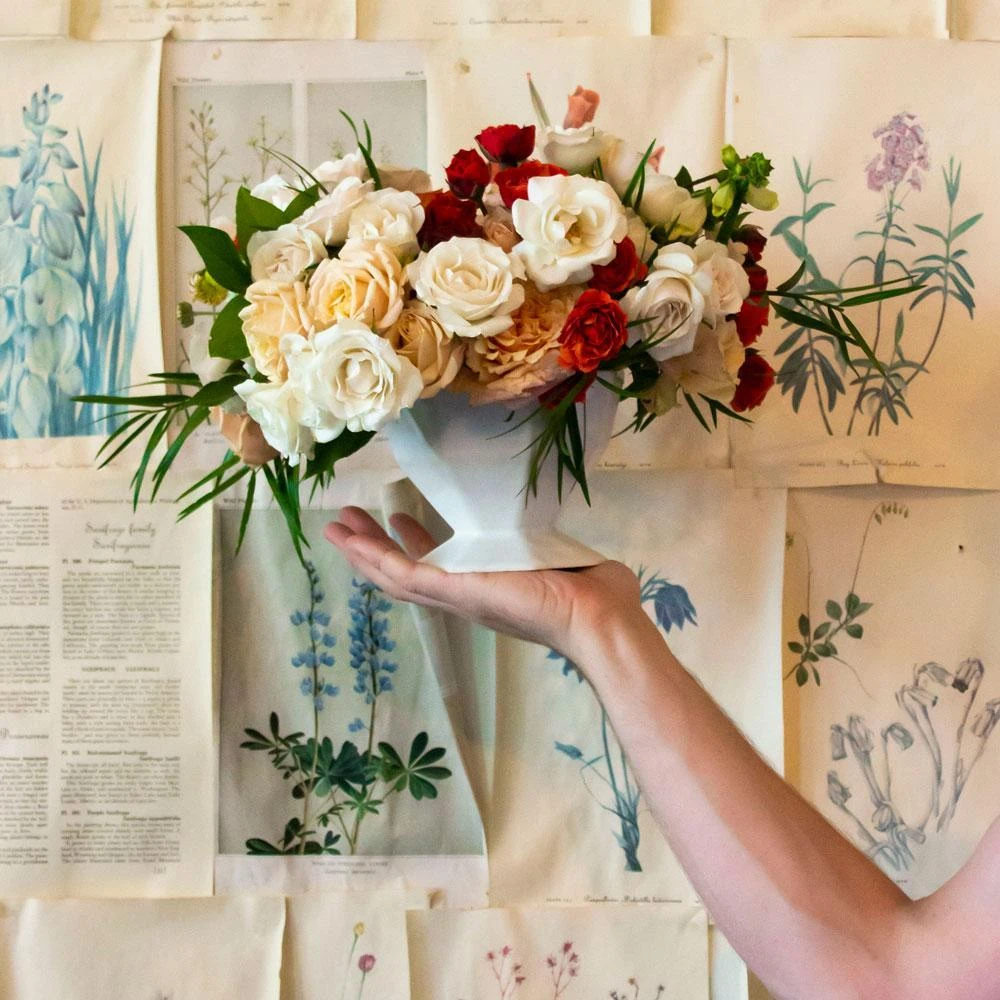 The Bright Angle Small Compote Porcelain Vase 5 The Bright Angle Small Compote Porcelain Vase