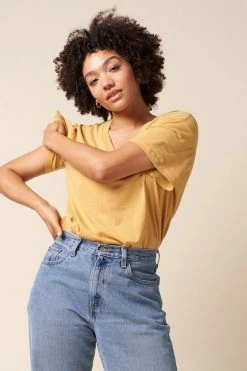 The Standard Stitch Clothing Relaxed V - Golden