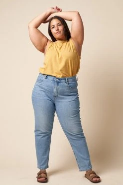 The Standard Stitch Vintage Tank - Golden Clothing 7 The Standard Stitch Vintage Tank - Golden Clothing