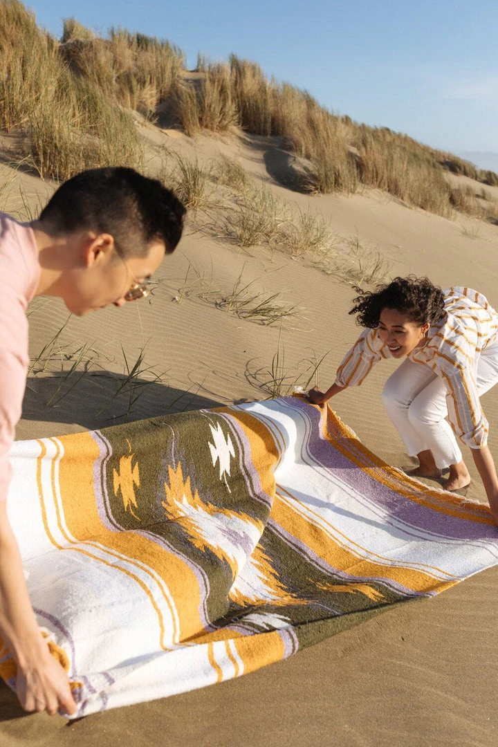 Caminito Best Sellers Tierra Upcycled Blanket 20 Caminito Best Sellers Tierra Upcycled Blanket