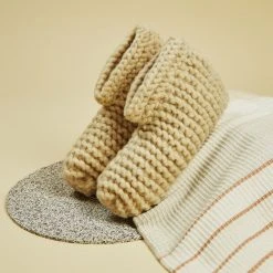 Chilote Unisex Wool Feet Slippers