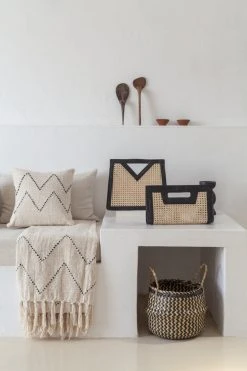 Village Thrive Black Zig Zag Blanket Home Goods 11 Village Thrive Black Zig Zag Blanket Home Goods