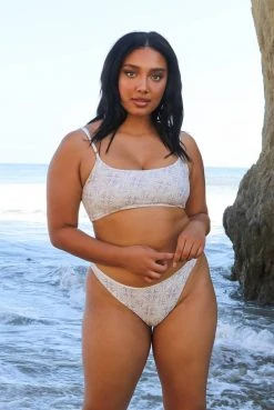 Wolven Reversible Ruched Recycled Swimsuit Top - Harmony 12 Wolven Reversible Ruched Recycled Swimsuit Top - Harmony