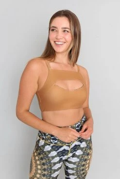 Wolven Reversible Four-Way Recycled Top - Noor Activewear + Athleisure