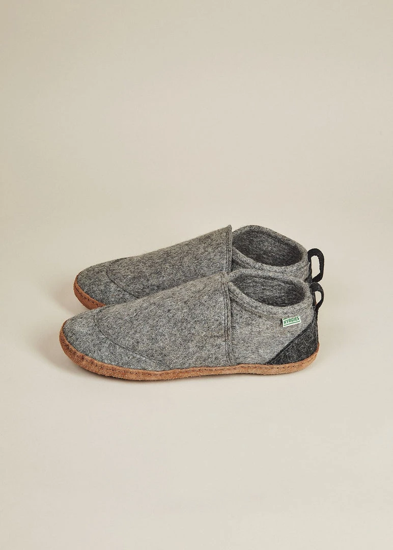 Kyrgies Women's Wool Tengries Slippers - Gray 3 Kyrgies Women's Wool Tengries Slippers - Gray