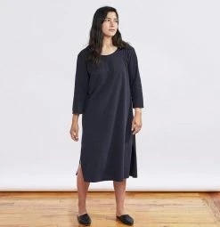 Coyuchi Pajamas + Loungewear Solstice Nightgown - Deep Graphite