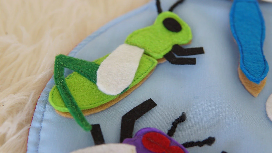 Zeki Learning Flying Bugs Assembly Kit Gifts 5 Zeki Learning Flying Bugs Assembly Kit Gifts