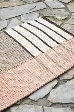 Zuahaza Curiti Fique Rug - Small