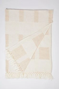 Zuahaza Home Goods Sumapaz Large Throw Blanket